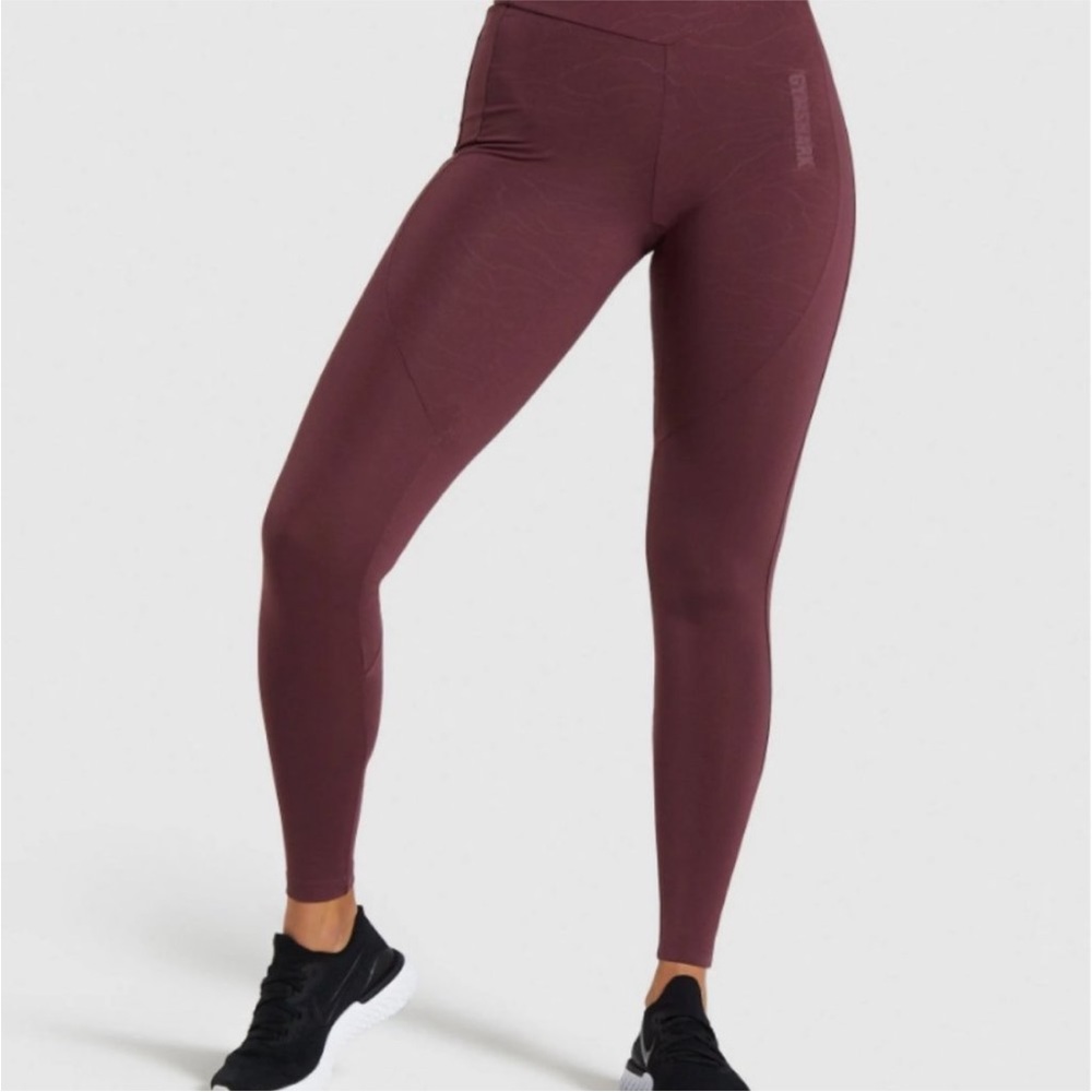 GYMSHARK Lustre Leggings - Berry Red